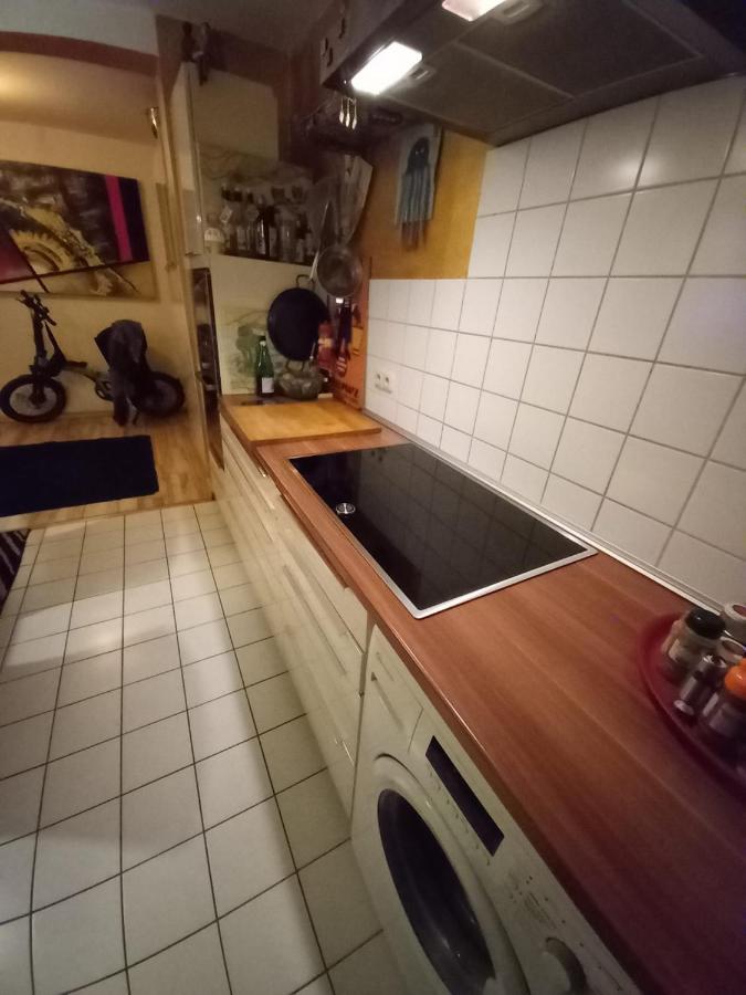 Tolle Private 2-Zimmer Wohnung Im Szene Bezirk Berlin-Friedrichshain Extérieur photo
